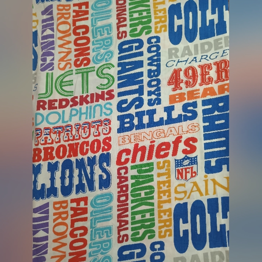 NFL Team Logo Vintage Sheet And pillow Case